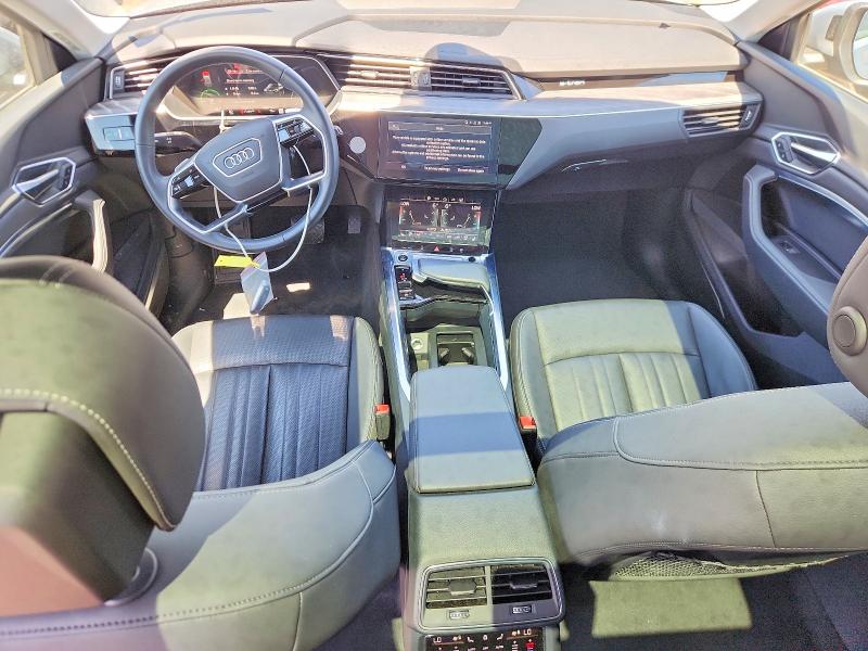 Aukcja sprzedaży 2022 Audi E-tron, vin: WA1LAAGE7NB014307, numer aukcji: 57236456