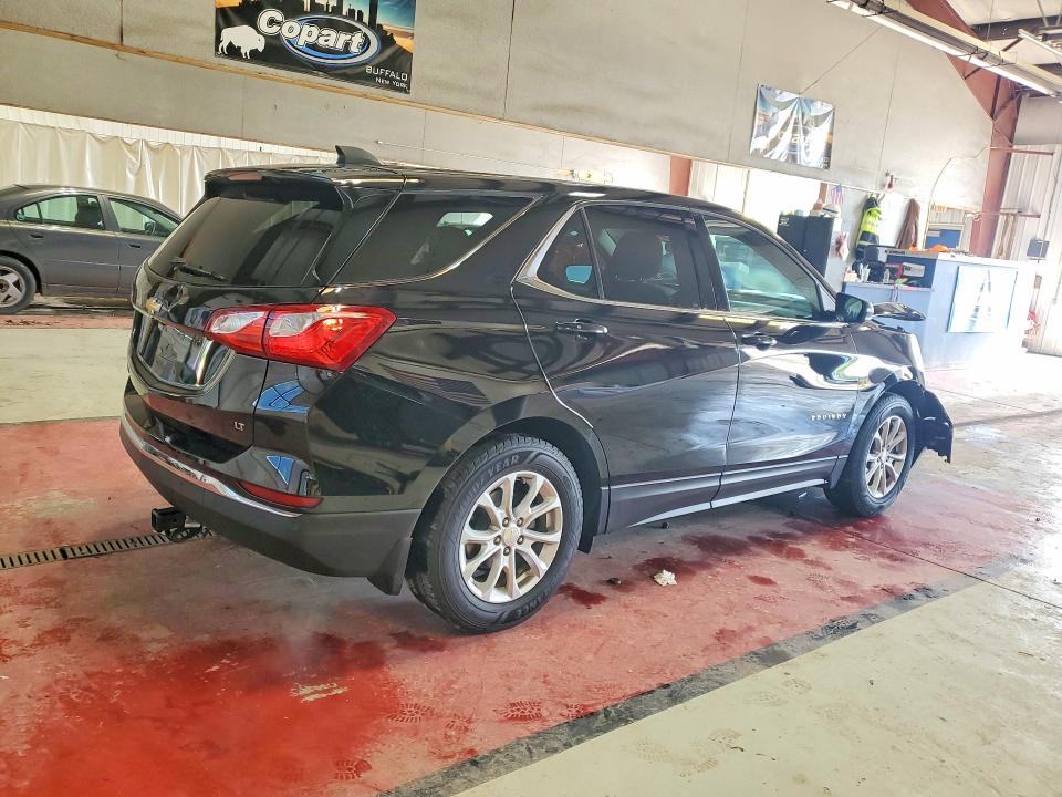 Продажа на аукционе авто 2018 Chevrolet Equinox, vin: 2GNAXJEV2J6350739, номер лота: 58227696