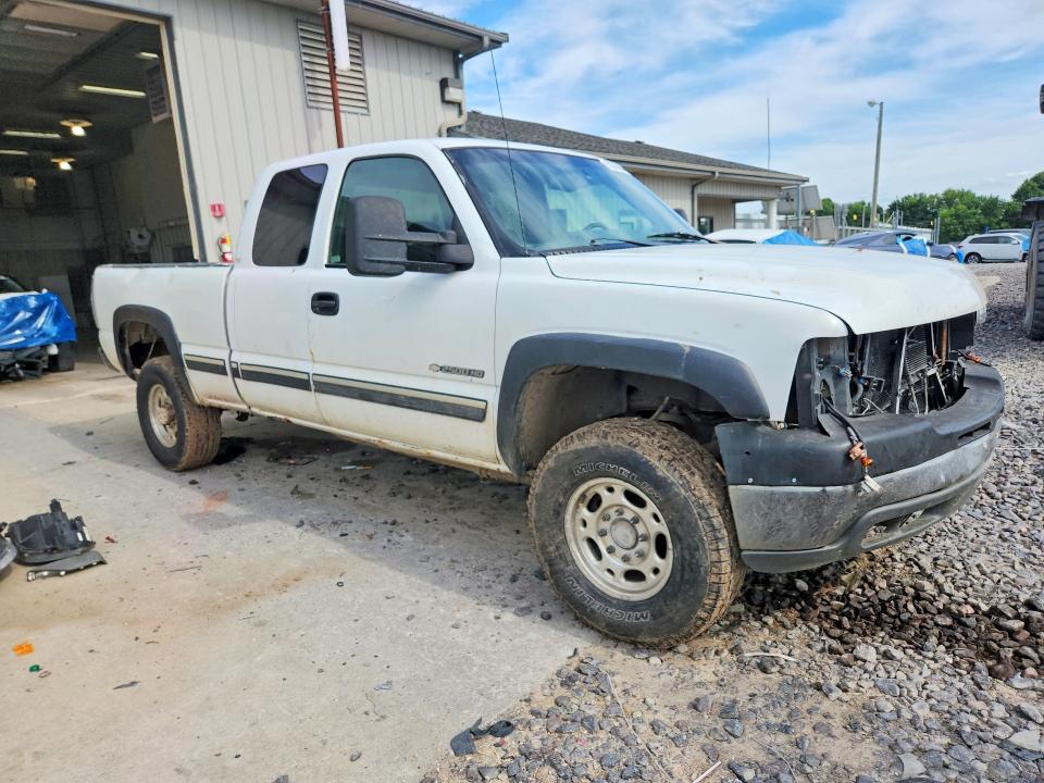 Продажа на аукционе авто 2001 Chevrolet Silverado, vin: 1GCHK29U61E235912, номер лота: 58368646