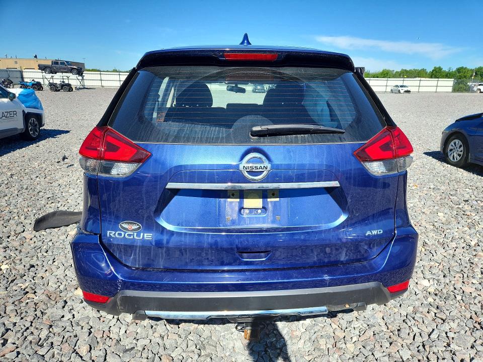 Продажа на аукционе авто 2017 Nissan Rogue, vin: JN8AT2MV0HW007668, номер лота: 57831016