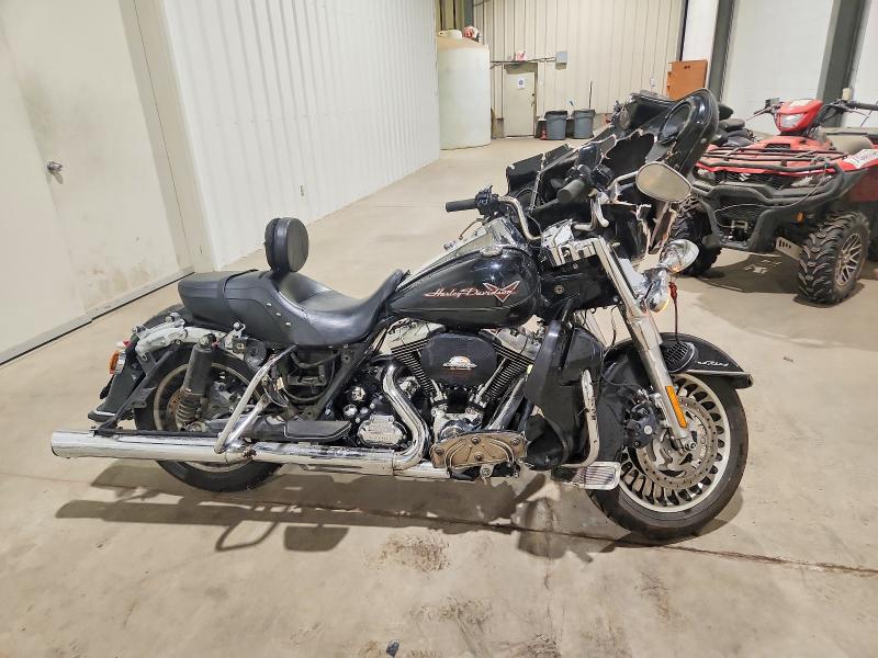 56718946 :رقم المزاد ، 5HD1FB4A0AB644404 vin ، 2010 Harley-davidson Flhr مزاد بيع