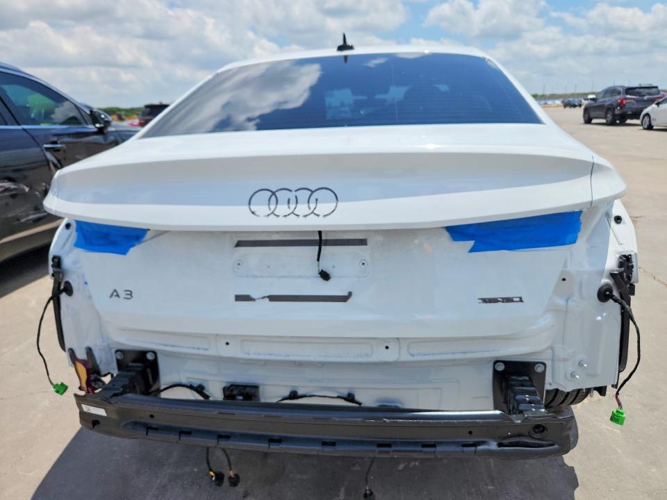 Продажа на аукционе авто 2026 Audi A3, vin: WAUHUDGY4TA044573, номер лота: 57398576