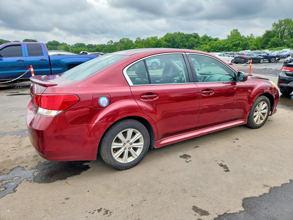 58699126 :رقم المزاد ، 4S3BMBB65B3214123 vin ، 2011 Subaru Legacy مزاد بيع