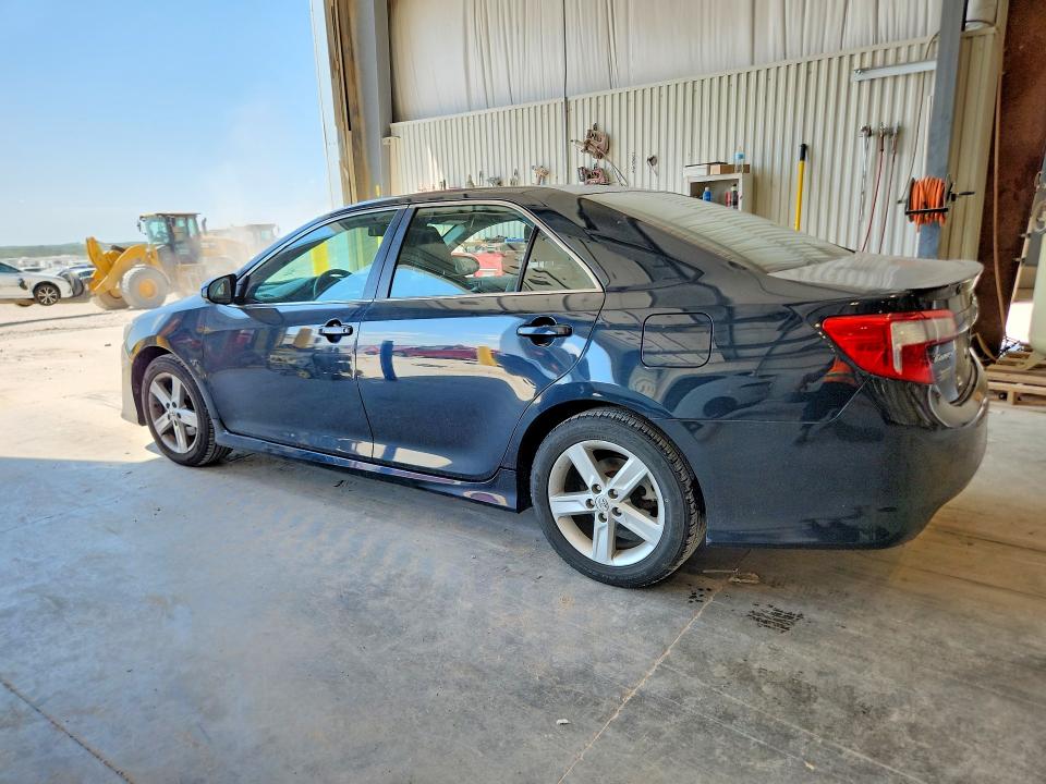 58444756 :رقم المزاد ، 4T1BF1FK4DU670991 vin ، 2013 Toyota Camry مزاد بيع