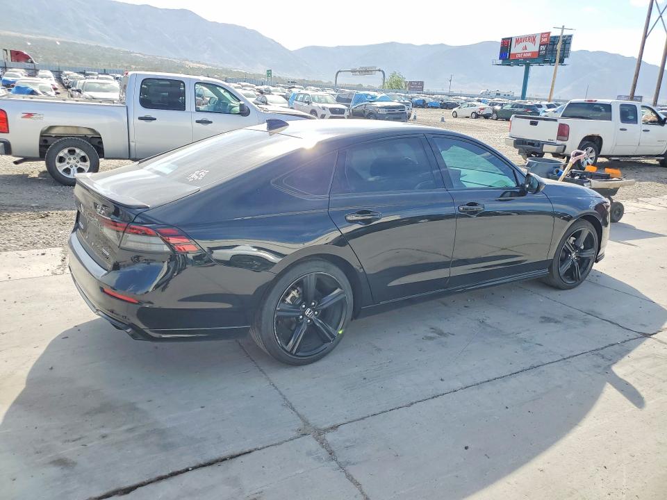 Продажа на аукционе авто 2024 Honda Accord, vin: 1HGCY2F79RA032766, номер лота: 59095526