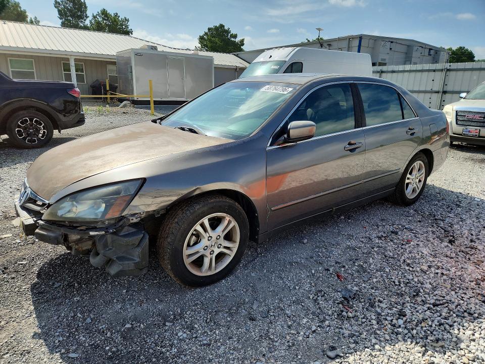 2006 Honda Accord მანქანა იყიდება აუქციონზე, vin: 1HGCM56846A126913, აუქციონის ნომერი: 58764796