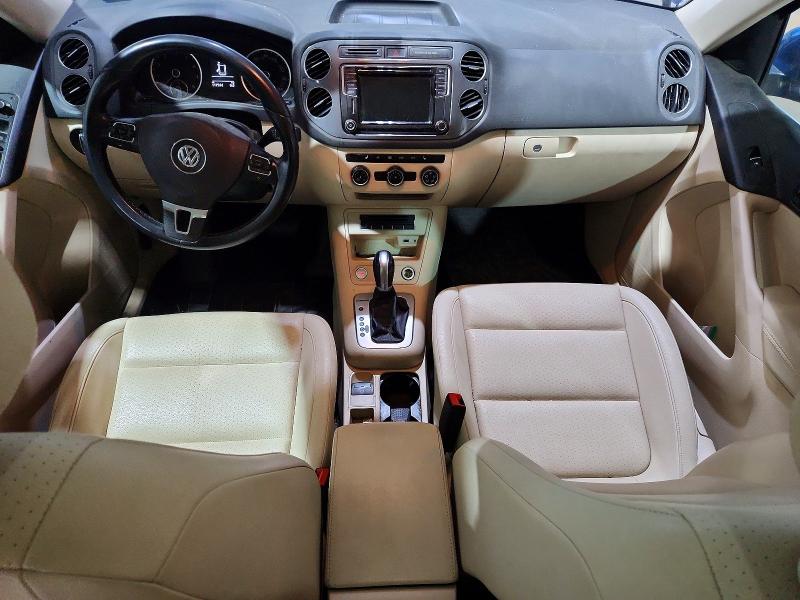 55707966 :رقم المزاد ، WVGSV7AX2HW500583 vin ، 2017 Volkswagen Tiguan مزاد بيع
