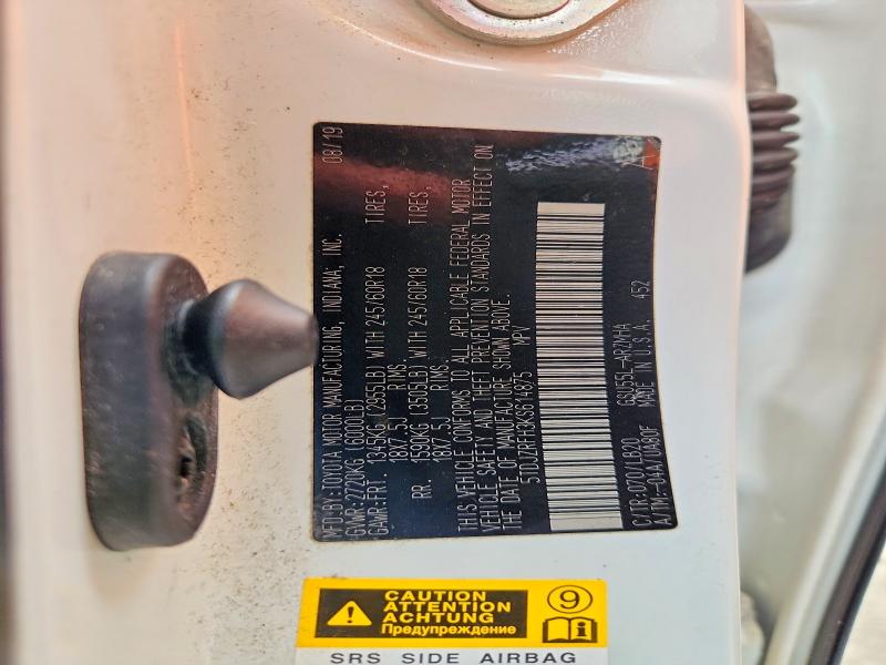 2019 Toyota Highlander მანქანა იყიდება აუქციონზე, vin: 5TDJZRFH3KS614875, აუქციონის ნომერი: 56469956