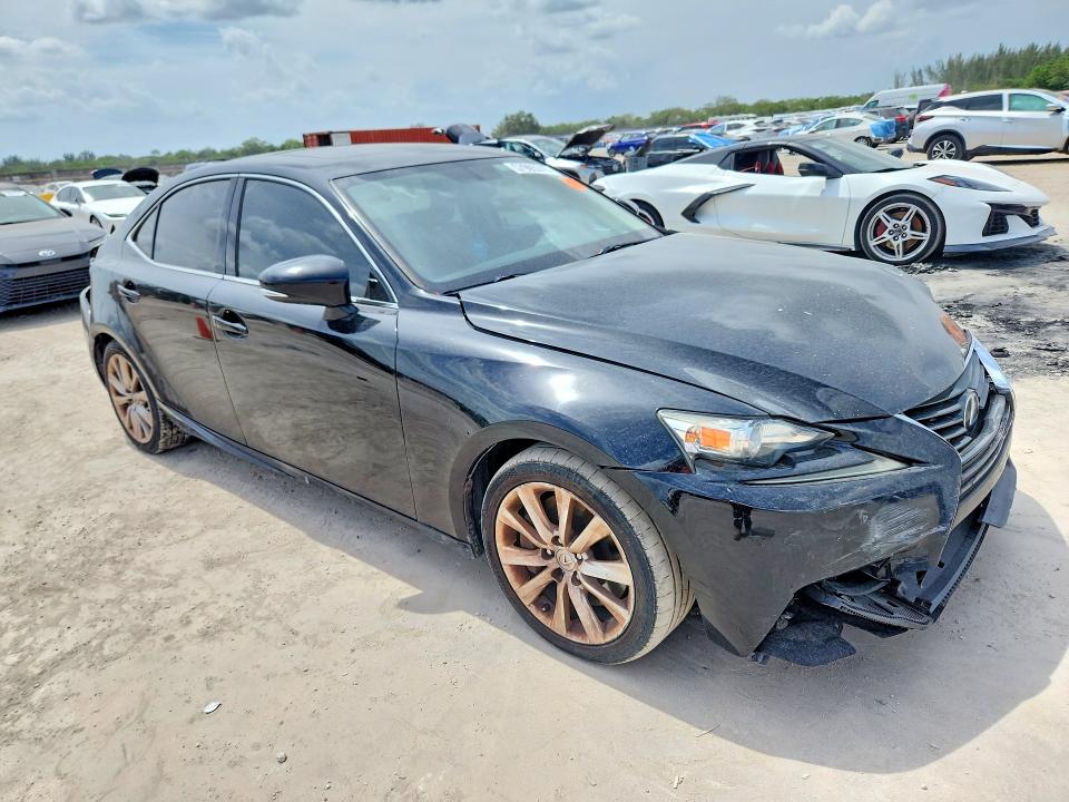 57995316 :رقم المزاد ، JTHBA1D2XG5028407 vin ، 2016 Lexus Is مزاد بيع