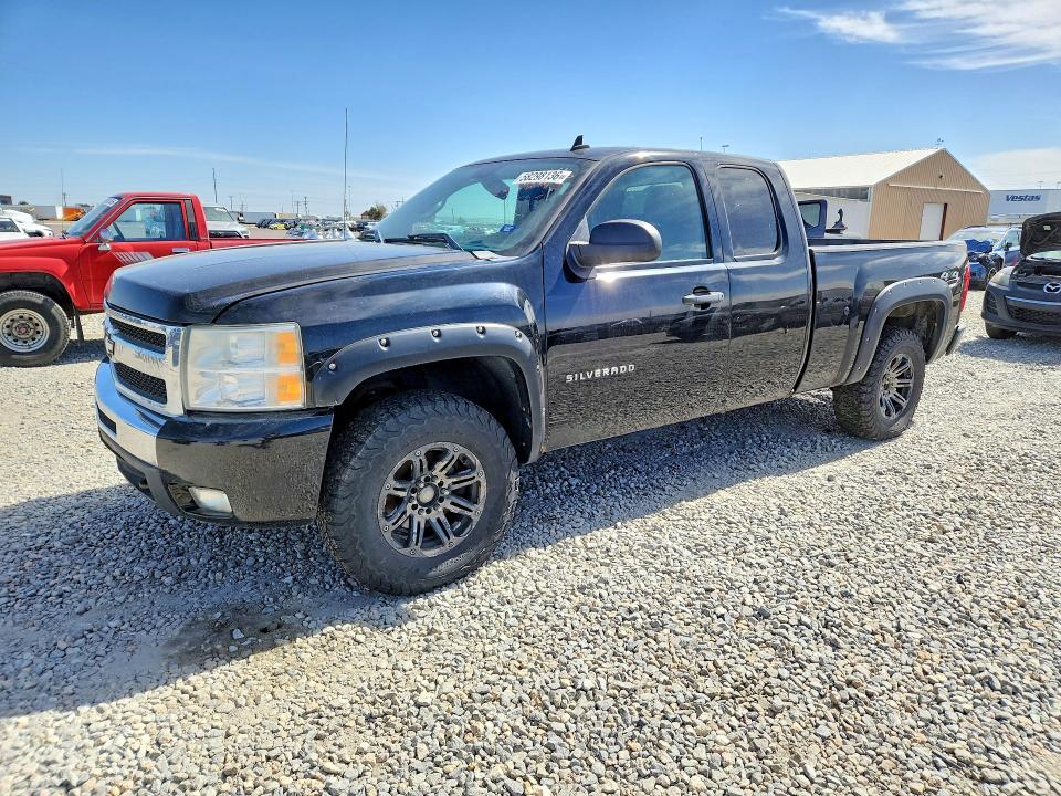 Продажа на аукционе авто 2011 Chevrolet Silverado, vin: 1GCRKSE30BZ393755, номер лота: 58298136