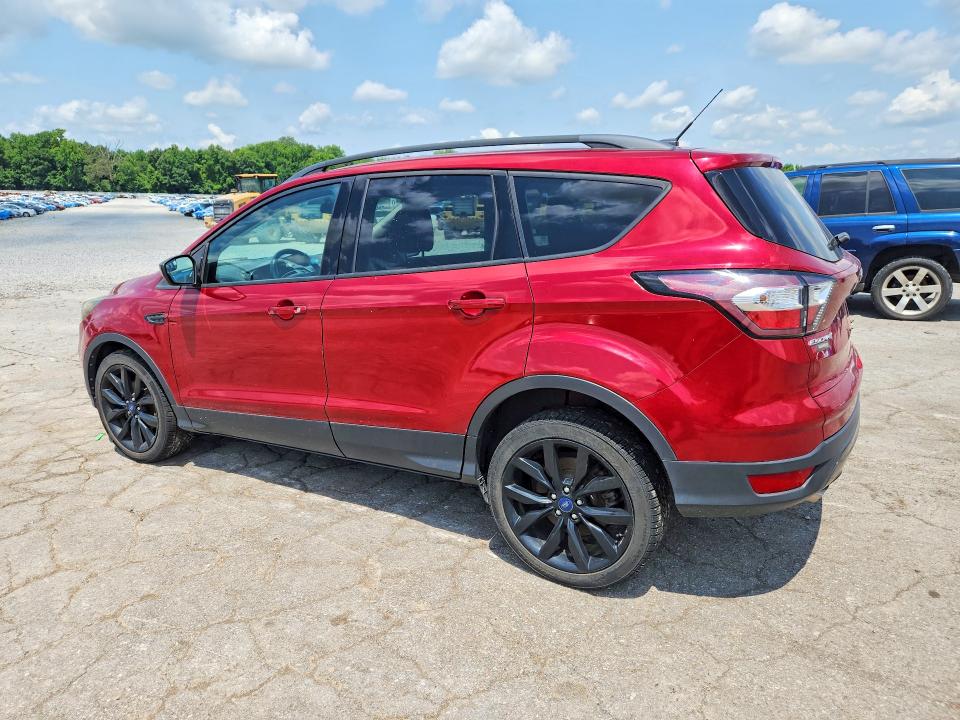 Продажа на аукционе авто 2017 Ford Escape, vin: 1FMCU0GD2HUC59762, номер лота: 58822716