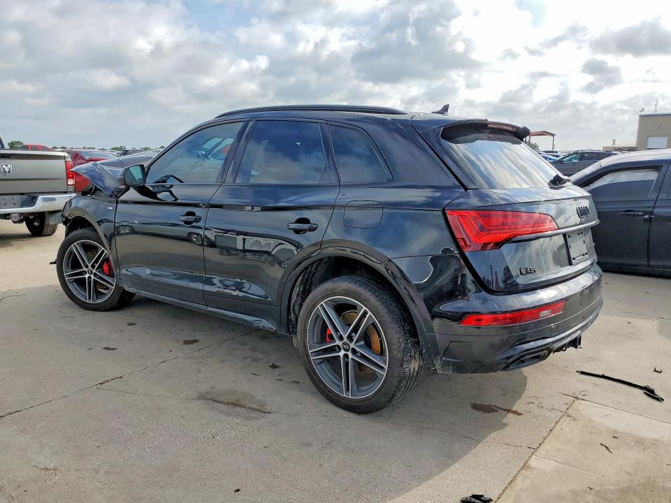 Продажа на аукционе авто 2025 Audi Q5 E, vin: WA1E2AFY9S2045863, номер лота: 56462776