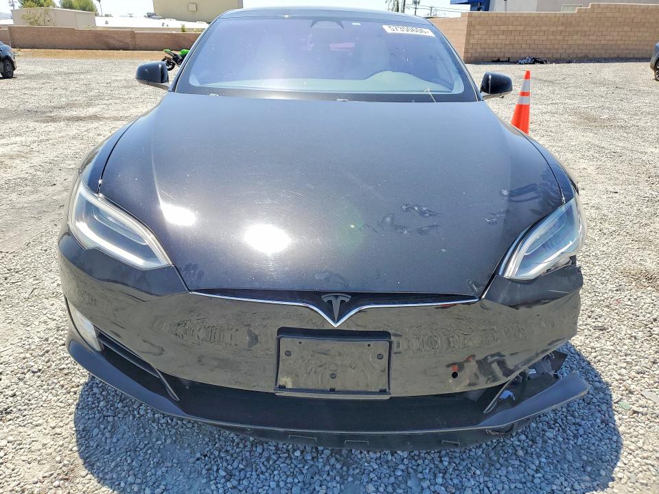57350606 :رقم المزاد ، 5YJSA1E44HF227552 vin ، 2017 Tesla Model S مزاد بيع
