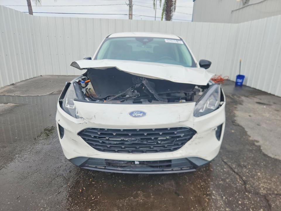 Продаж на аукціоні авто 2021 Ford Escape, vin: 1FMCU0BZ3MUB04683, номер лоту: 56280816