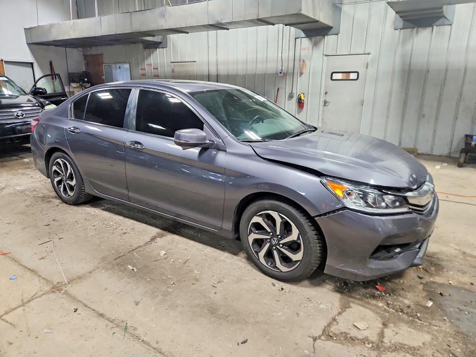 Продажа на аукционе авто 2017 Honda Accord, vin: 1HGCR2F99HA210480, номер лота: 58504736