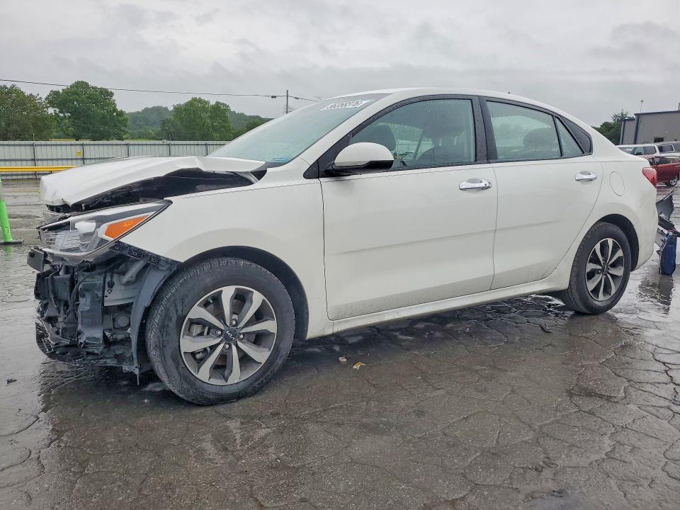 56358376 :رقم المزاد ، 3KPA24AD3NE458203 vin ، 2022 Kia Rio مزاد بيع