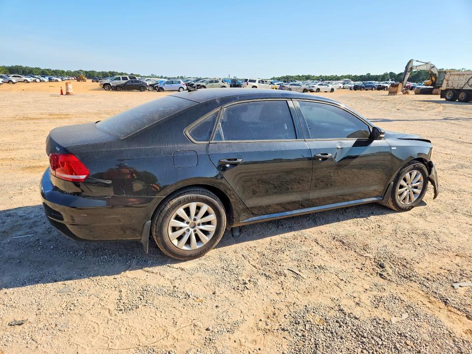 Продаж на аукціоні авто 2015 Volkswagen Passat, vin: 1VWAT7A3XFC040409, номер лоту: 56339256
