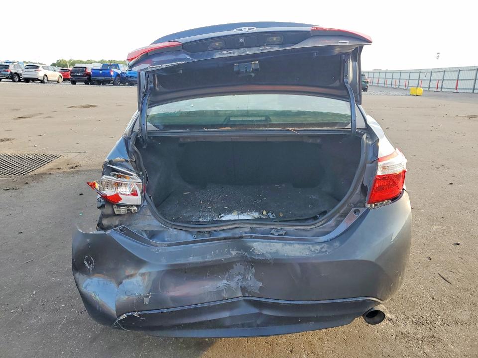 Продажа на аукционе авто 2016 Toyota Corolla, vin: 5YFBURHE5GP374315, номер лота: 55977406