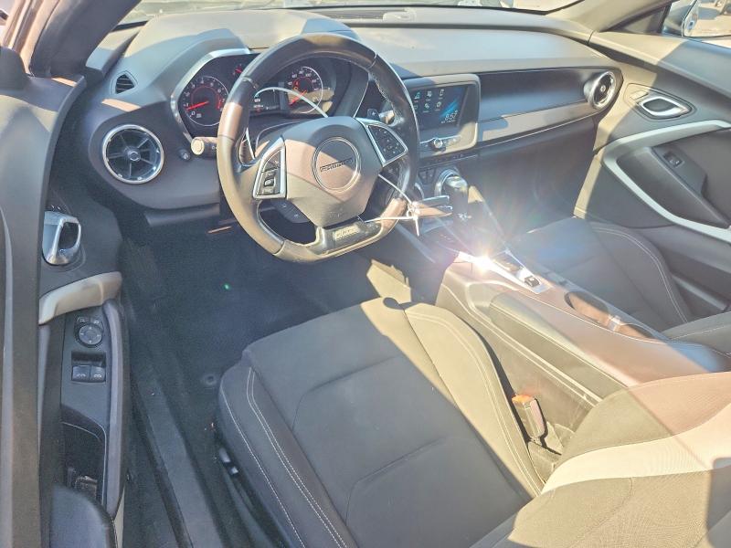 57629796 :رقم المزاد ، 1G1FB1RS1H0177742 vin ، 2017 Chevrolet Camaro مزاد بيع