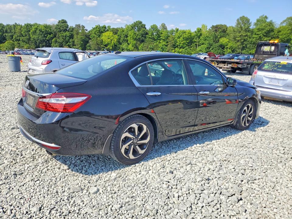 Продажа на аукционе авто 2017 Honda Accord, vin: 1HGCR2F95HA100915, номер лота: 85772355
