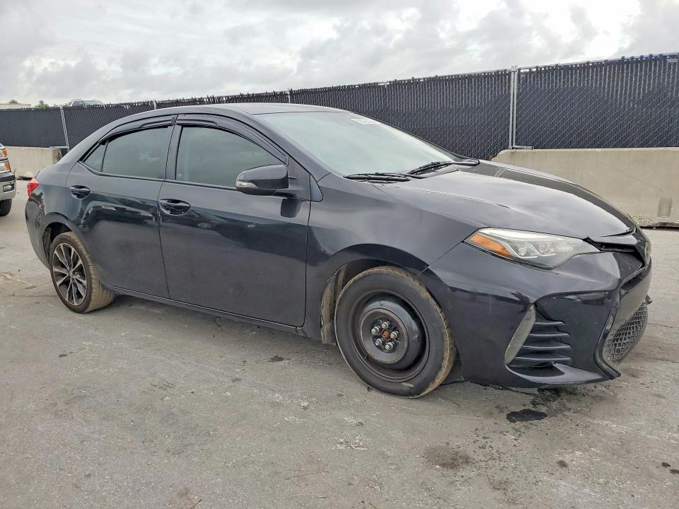 56722306 :رقم المزاد ، 2T1BURHE5HC777390 vin ، 2017 Toyota Corolla مزاد بيع