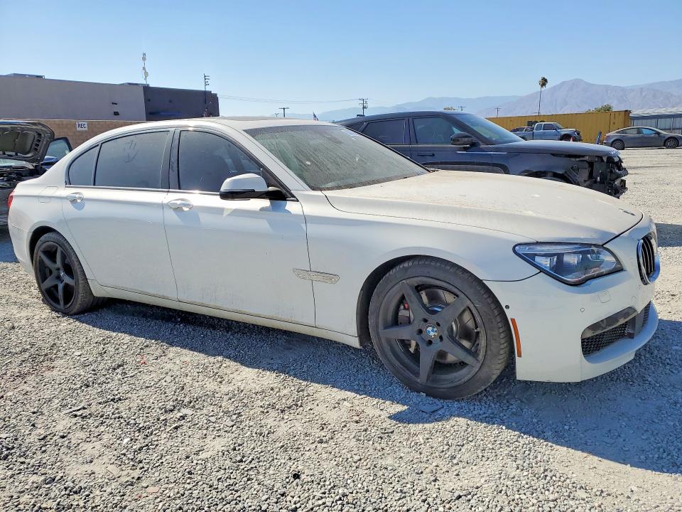 2015 Bmw 750 მანქანა იყიდება აუქციონზე, vin: WBAYE8C58FD781620, აუქციონის ნომერი: 58289836
