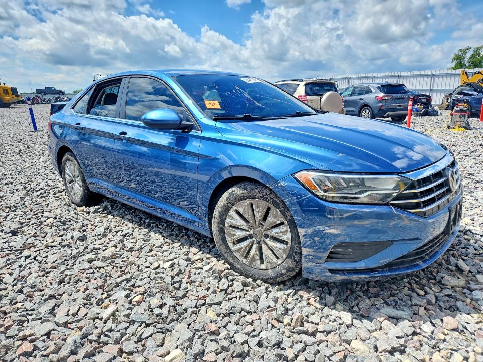 Продажа на аукционе авто 2019 Volkswagen Jetta, vin: 3VWN57BUXKM227127, номер лота: 58489746