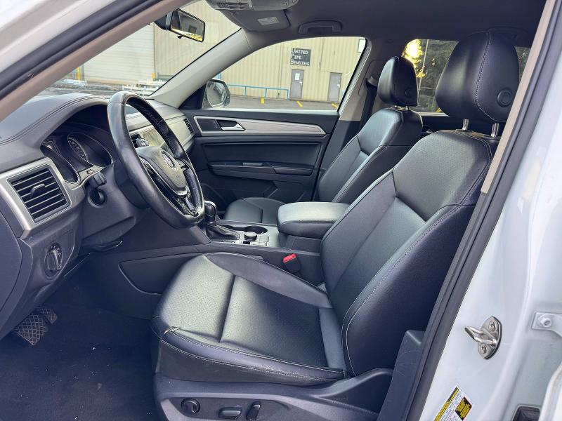 2018 Volkswagen Atlas მანქანა იყიდება აუქციონზე, vin: 1V2KR2CA3JC572144, აუქციონის ნომერი: 55476416