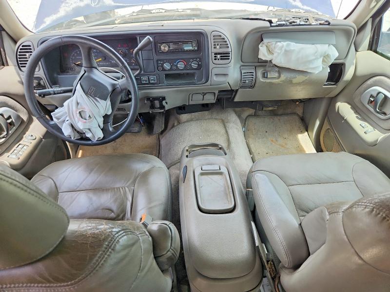 Продажа на аукционе авто 1999 Gmc Suburban, vin: 1GKFK16R4XJ802673, номер лота: 58721306