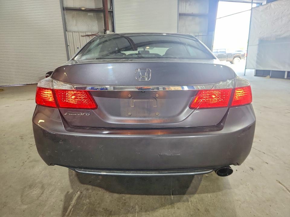 Продажа на аукционе авто 2015 Honda Accord, vin: 1HGCR2F34FA039131, номер лота: 57253366