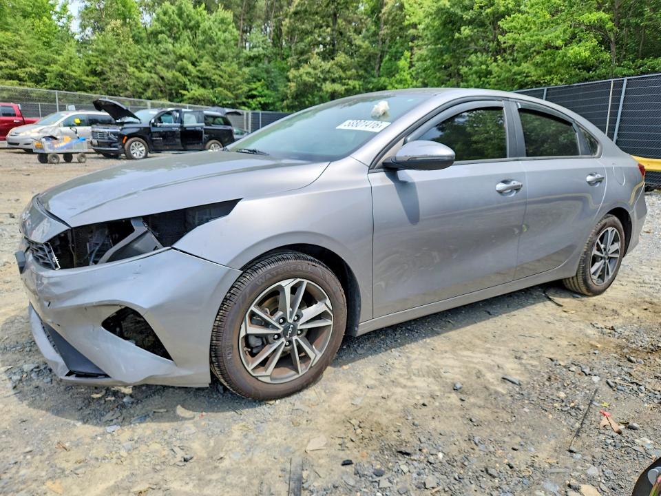 2023 Kia Forte მანქანა იყიდება აუქციონზე, vin: 3KPF24AD6PE672272, აუქციონის ნომერი: 58801416
