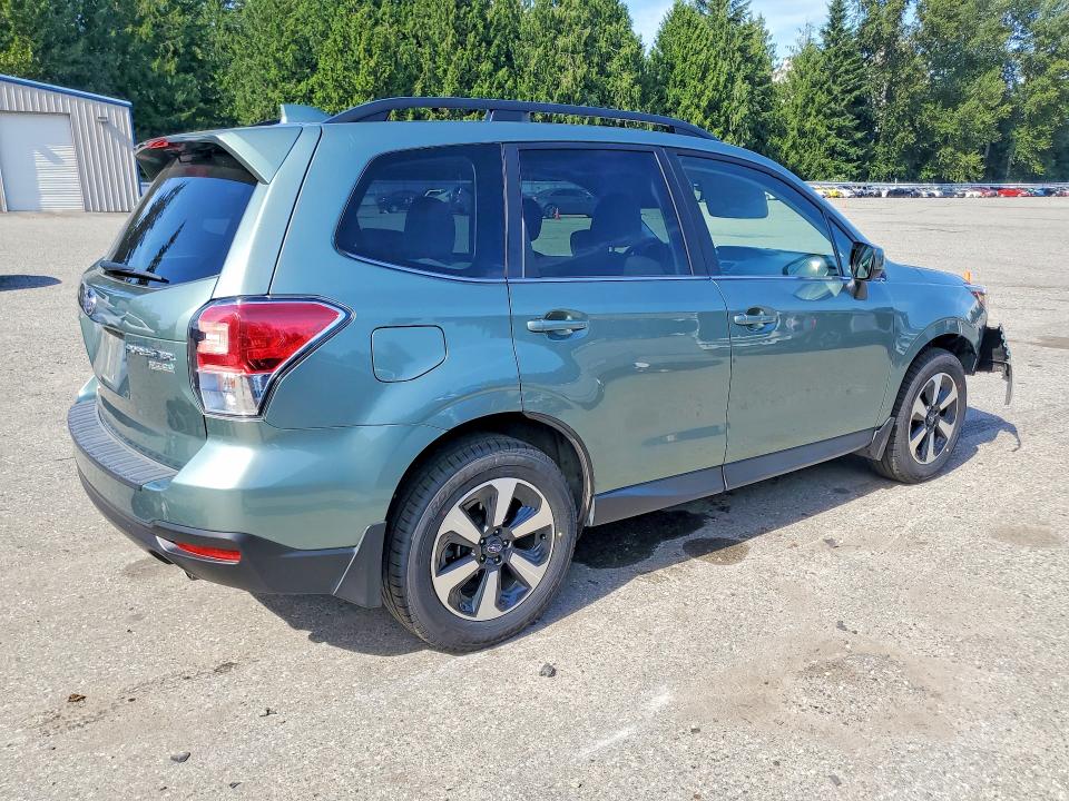 58153446 :رقم المزاد ، JF2SJAJCXHH561437 vin ، 2017 Subaru Forester مزاد بيع