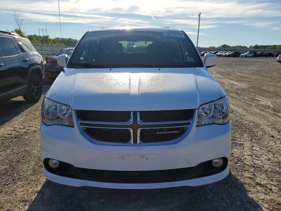 58259716 :رقم المزاد ، 2C4RDGCG6HR818461 vin ، 2017 Dodge Grand Caravan مزاد بيع