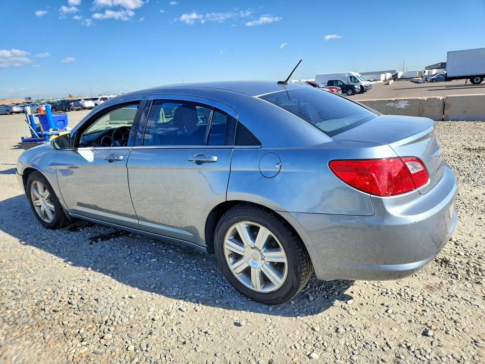 56940496 :رقم المزاد ، 1C3CC5FV4AN231111 vin ، 2010 Chrysler Sebring مزاد بيع