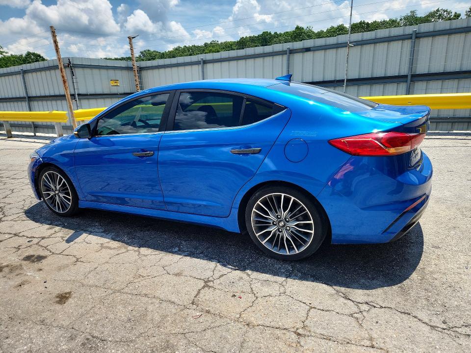 Продаж на аукціоні авто 2018 Hyundai Elantra, vin: KMHD04LB5JU468642, номер лоту: 55654386