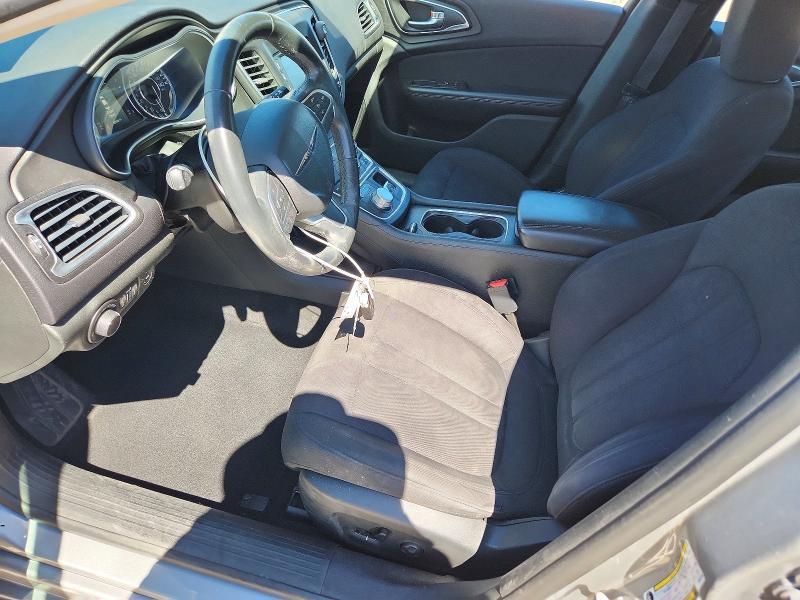 56868226 :رقم المزاد ، 1C3CCCAB8FN604708 vin ، 2015 Chrysler 200 مزاد بيع