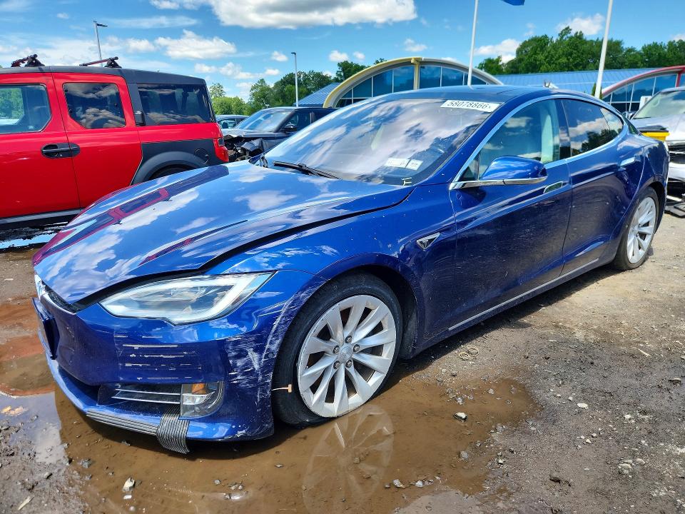 58078866 :رقم المزاد ، 5YJSA1E26GF143407 vin ، 2016 Tesla Model S مزاد بيع