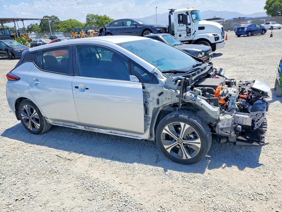 Продажа на аукционе авто 2022 Nissan Leaf, vin: 1N4AZ1CV5NC556601, номер лота: 57513616