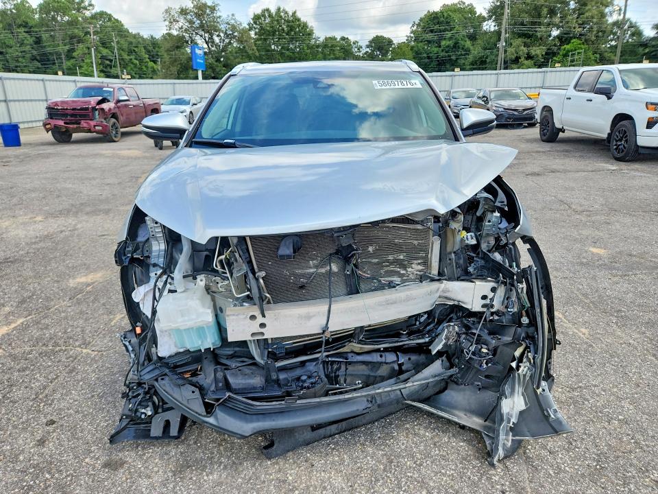 2019 Toyota Highlander მანქანა იყიდება აუქციონზე, vin: 5TDKZRFH4KS552410, აუქციონის ნომერი: 58697876