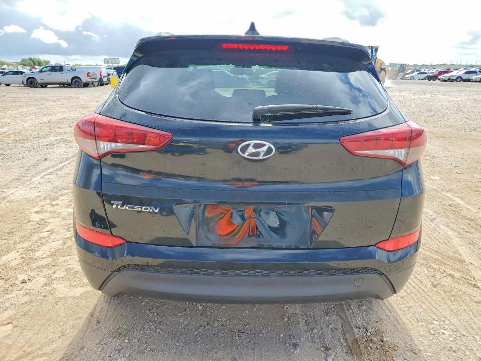 2018 Hyundai Tucson მანქანა იყიდება აუქციონზე, vin: KM8J33A43JU623293, აუქციონის ნომერი: 55608466