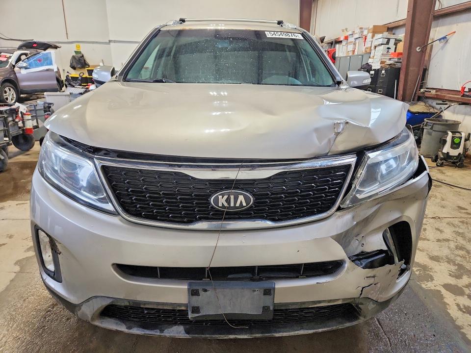 54549876 :رقم المزاد ، 5XYKTDA73FG605698 vin ، 2015 Kia Sorento مزاد بيع