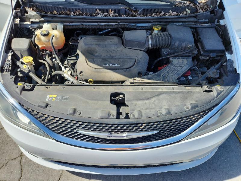 2017 Chrysler Pacifica მანქანა იყიდება აუქციონზე, vin: 2C4RC1GG6HR759907, აუქციონის ნომერი: 57769766