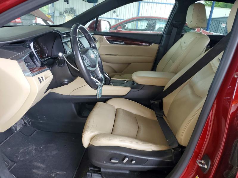 57000306 :رقم المزاد ، 1GYKNBRS0HZ190541 vin ، 2017 Cadillac Xt5 مزاد بيع