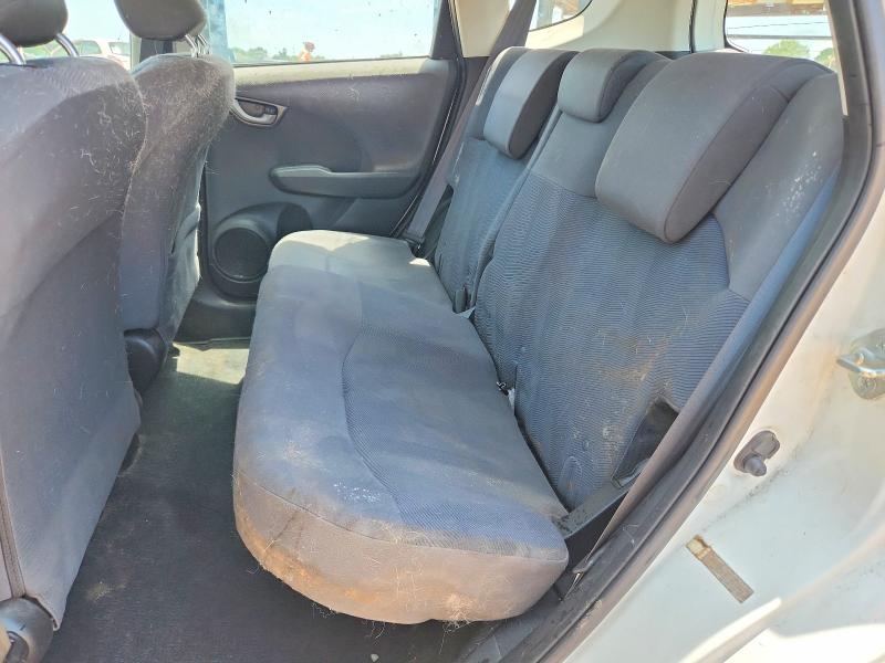 55920236 :رقم المزاد ، JHMGE8G32DC015441 vin ، 2013 Honda Fit مزاد بيع