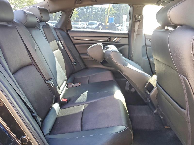 57831436 :رقم المزاد ، 1HGCV1F39KA117161 vin ، 2019 Honda Accord مزاد بيع
