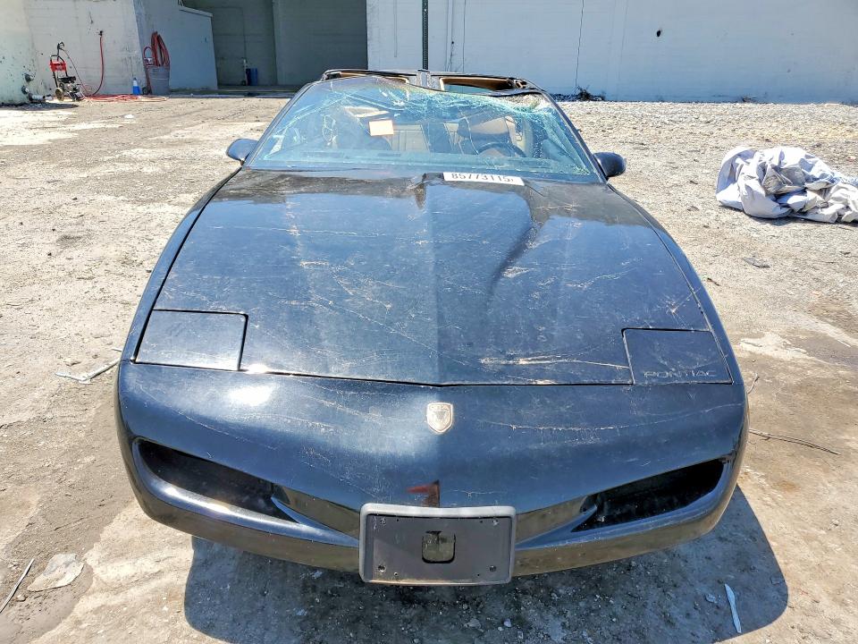 1991 Pontiac Firebird მანქანა იყიდება აუქციონზე, vin: 1G2FW23F2ML230569, აუქციონის ნომერი: 85773115