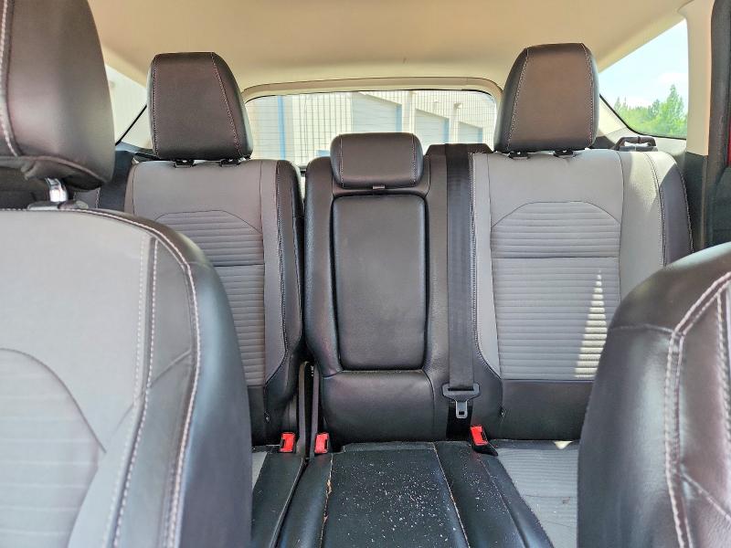 Продажа на аукционе авто 2017 Ford Escape, vin: 1FMCU0GD2HUC59762, номер лота: 58822716