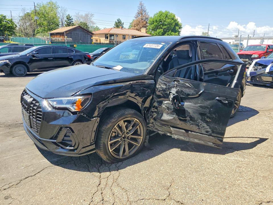 57437726 :رقم المزاد ، WA1DECF38P1140947 vin ، 2023 Audi Q3 مزاد بيع