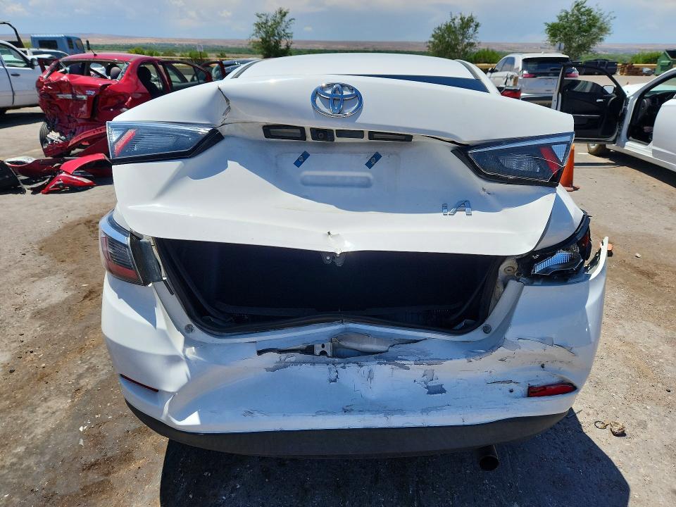 Продаж на аукціоні авто 2017 Toyota Yaris Ia, vin: 3MYDLBYV1HY158600, номер лоту: 55796636