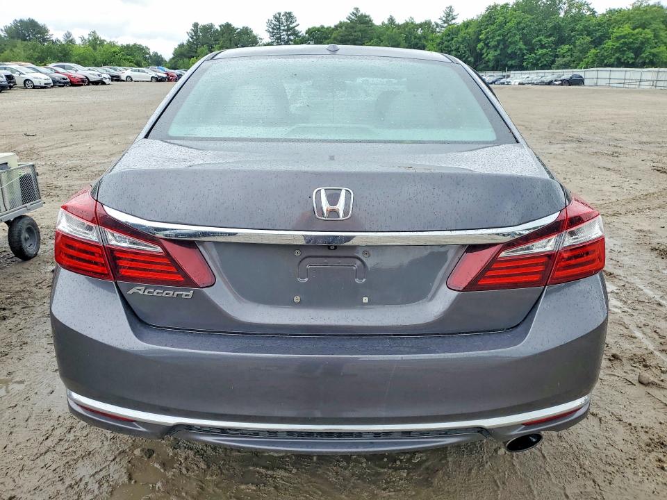 57726026 :رقم المزاد ، 1HGCR2F88HA201213 vin ، 2017 Honda Accord مزاد بيع